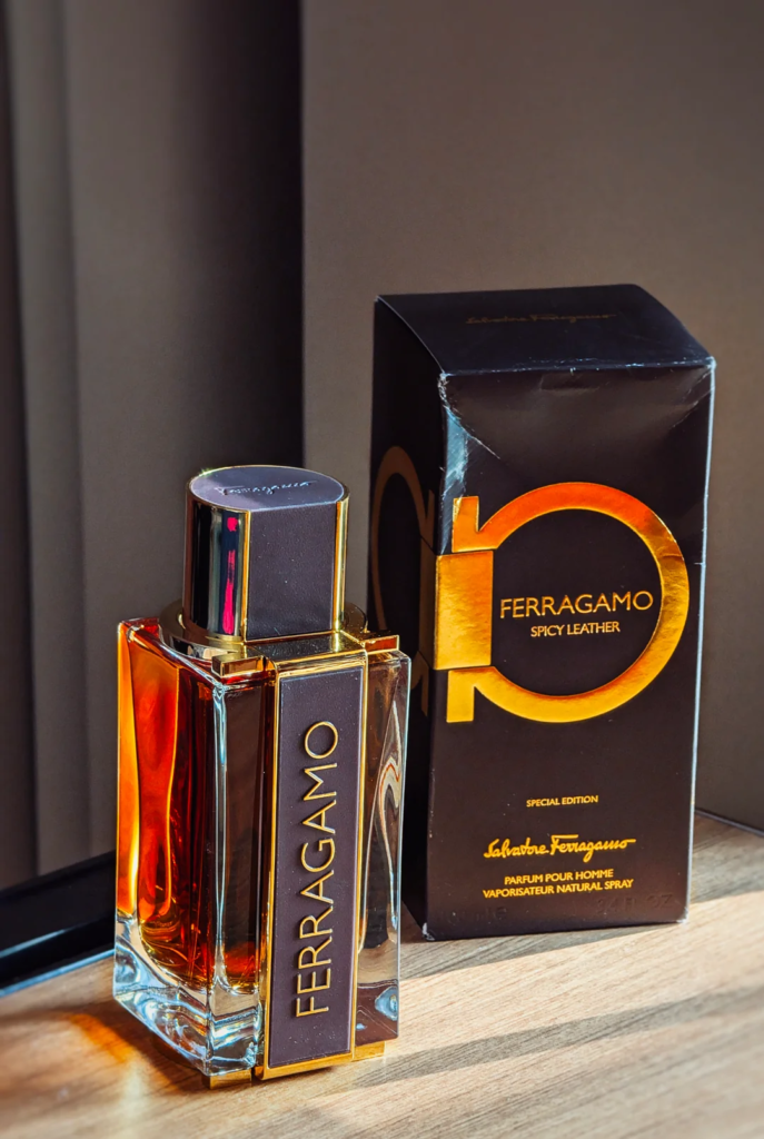 Ferragamo Spicy Leather Review: A Perfume Gift Journey ferragamo Ferragamo Spicy Leather perfume